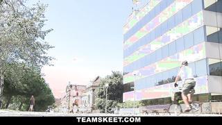 Oye Loca Rollerblading Latina Gets Drilled