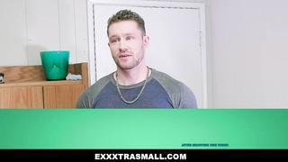 Slumber Party Snatch Allie Nicole Exxxtrasmall