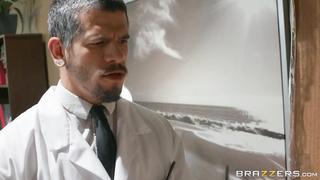 She's No Dummy! Gia Milana & Bambino Doctor Adventures Trailer