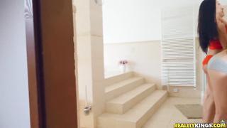 Bubble Bath Babes Katy Rose, Lady Bug, Amaris in We Live Together Reality Kings HD