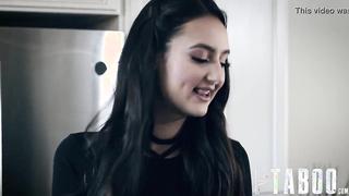 Power Play - Cutthroat Woman Outsmarts Co-Worker When He Confronts Her About Office Misdeeds