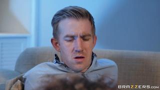 Ebony Luna Corazon Lets  Get Pays The Bills And Got Hard Dick In Her Twat - Real Wife Stories