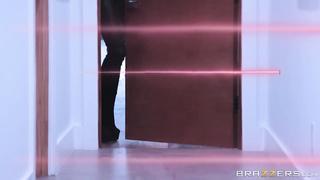 More Than Just A Pretty Face Madison Ivy & Keiran Lee Pornstars Like it Big HD