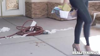 Ricky's Gang Alena Croft and Ricky Spanish Lil Humpers XXX HD