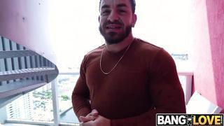 A Sensual Blowjob From New Girl Eliana Rose With  Peter Green in BlowJob Fridays