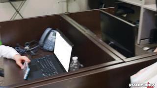 Kyler Quinn & Johnny The Kid - Kyler's Office Quickie - Teens Love Huge Cocks HD