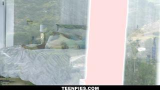 Jewelz Blue in Cheater Cheater Pussy Skeeter - Teen Pies (2019)