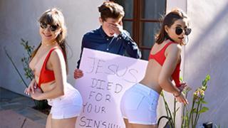 Aria Lee and Luna Rival Heretical Head Games -  StepSiblings (2018)