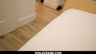 Jewelz Blue and Natalie Knight Not Quite Cousin Lovin - Sis Love Me Hd