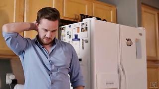 Emma Hix, Kyler Quinn, Kyle Mason  Best Laid Plans - Nubile Films