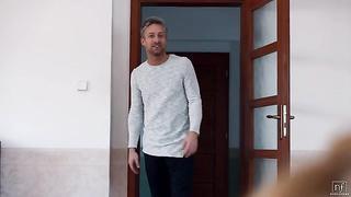 Keep Me Coming (2018) featuring Cherry Kiss & Lutro - Nubile Films