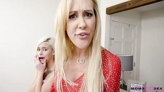 Moms The Boss (2019) with Brandi Love, Kiara Cole & Seth Gamble - Moms Teach Sex