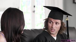 (Jaimie Vine, Jay Romero) Stepsons Graduation Day (2021) - Moms Teach Sex