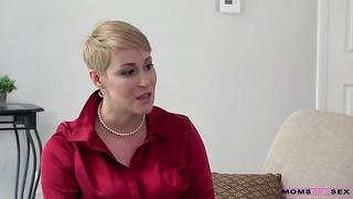 (Lilly Bell, Ryan Keely, Will Pounder) What A Man Wants (2021) - Moms Teach Sex