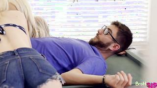 (Emma Hix, Molly Mae, Logan Long) Fucking For Fourth Of July (2018) - Bratty Sis