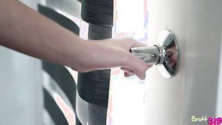 (Bunny Colby, Winter Jade, Michael Swayze) Easy Cum Easy Go (2019) - Bratty Sis