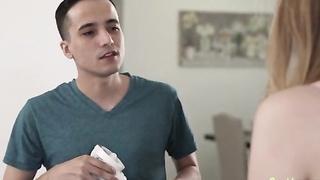 (Claire Roos, Jazmin Luv, Ricky Spanish) Are You A Tinkler Or A Sprinkler (2021) - Bratty Sis