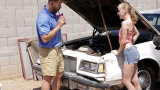 Jizzwold Family Vacation 1 (2018) with Chloe Cherry, Dustin Daring, Hannah Hays, Will Pounder - My Family Pies