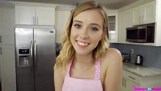 (Haley Reed, Romeo Price) Seducing Daddy (2018) - Daddys Lil Angel