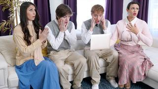 Holier Than Thou with Penny Barber and Ashley Wolf - Mom Swap (2021)