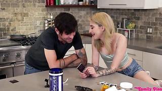 Family Time Capsule (2022) Lola Fae - My Family Pies