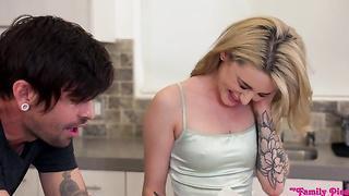 Family Time Capsule (2022) Lola Fae - My Family Pies