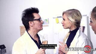 Red super dildo for Doctor Blow’s birthday - Mia Blow in Hitzefrei