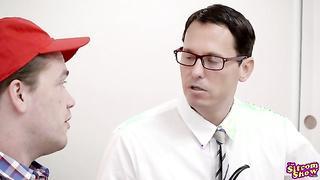 (Emily Willis, Kyle Mason) Leave It to Moms Beaver Birds and the Bees (2019) Part 2 - That Sitcom Show