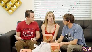 (Haley Reed, Justin Hunt) Big Bang The Orgasmic Dissension (2019) - That Sitcom Show