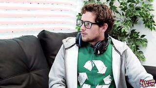 (Haley Reed, Tyler Nixon) Big Bang The Cunnilingus Continuum (2019) - That Sitcom Show