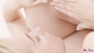 (Bernie Svintis, Sheryl X) Drink Me In (2021) - Girls Only Porn