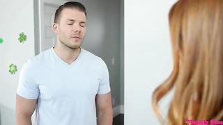 March 2022 Flavor Of The Month Scarlet Skies (2022) - My Family Pies