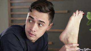 (Katie Morgan, Juan Loco) Cumming In My Stepmoms Face Cream (2022) - Moms Tight