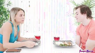 (Evelyn Payne, Anthony Pierce) What Mommy Wants (2022) - Younger Mommy