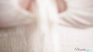 July 2022 Flavor Of The Month Alyx Star (2022) - Princess Cum