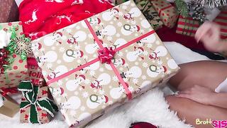 My Stepsisters Ass In A Box (2022) Katie Kush & Molly Little - Bratty Sis