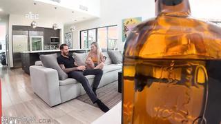 Sugar Bunny Creep (2020) - Bella Rose & Quinton James - Spy Fam