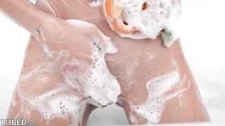 Slippery Sex (2023) - Venice Rose & Kyle Mason - Lubed