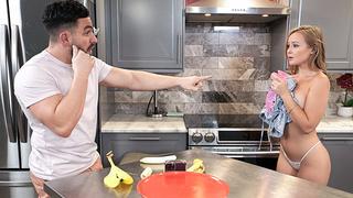 Practice Makes Perfect (2023) - Natalia Queen & Peter Green - Spy Fam