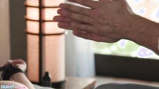 Ellie Nova Is On Stepdaddy's Creampie List (2023) - Family XXX