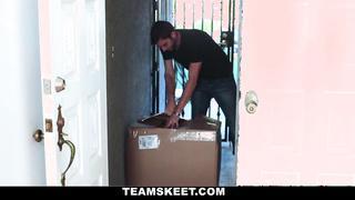 2 Dollars A Pound Lily Jordan